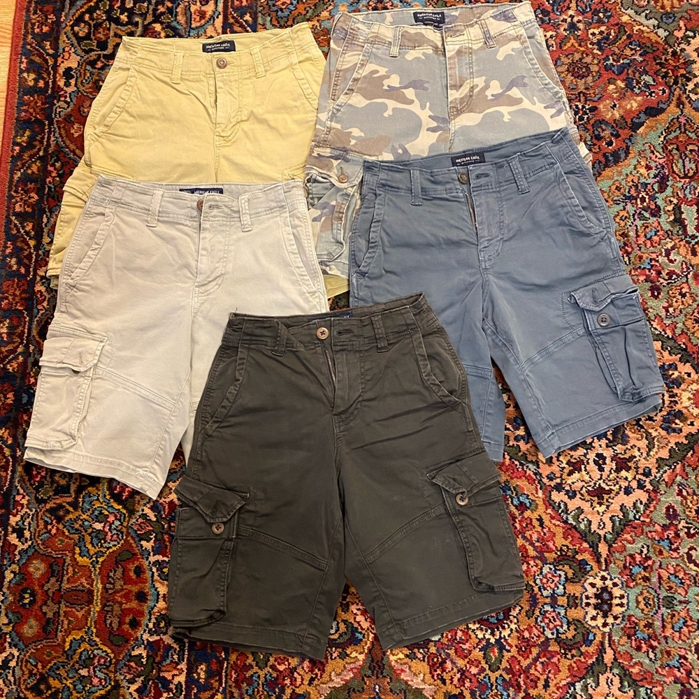 PLEASE NOTE: This Listing Is $25 EACH!!! American Eagle Cargo Shorts. Size 26